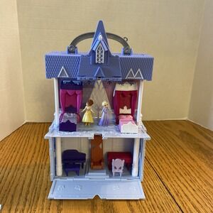 disney frozen 2 pop adventures Arendelle Castle, Figures, & 7 Accessories